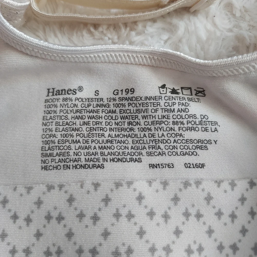Hanes SmoothTec ComfortFlex Wire Free Natural bra Small Minimalist Soft